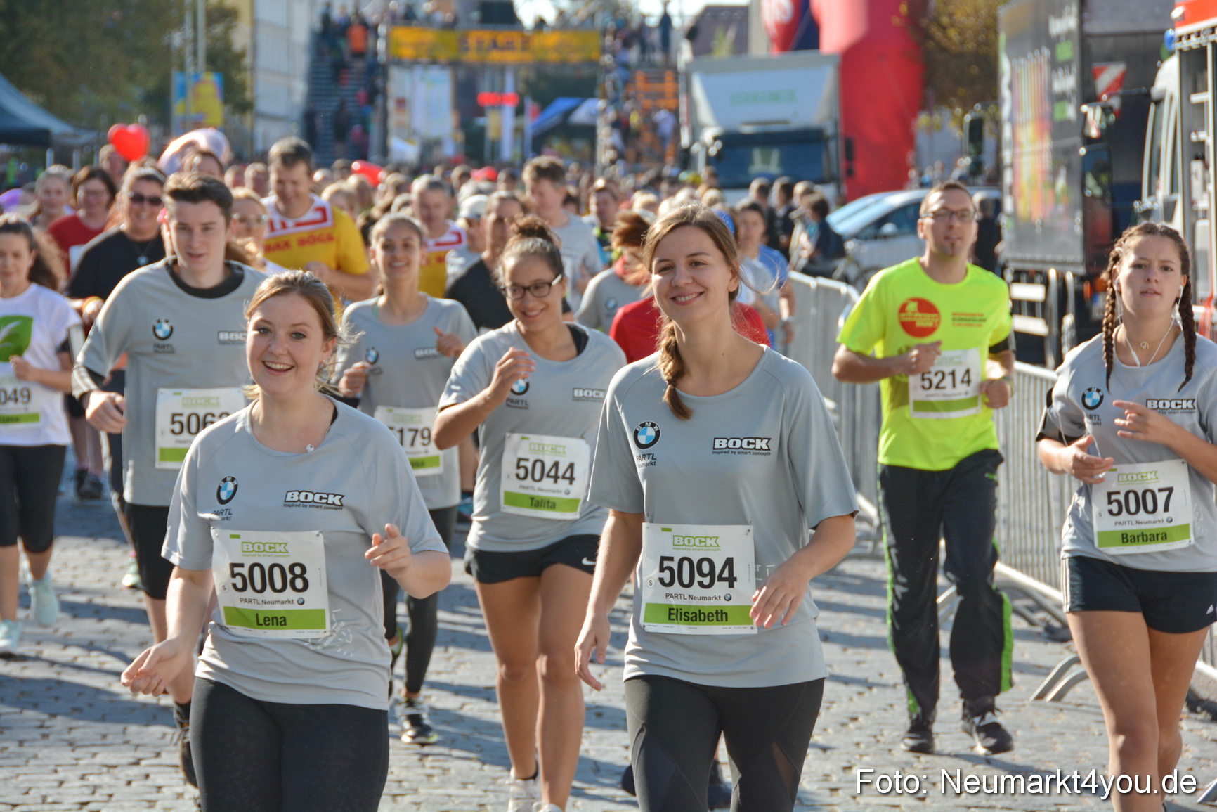 Unterer Markt Stadtlauf Neumarkt 2018 0011